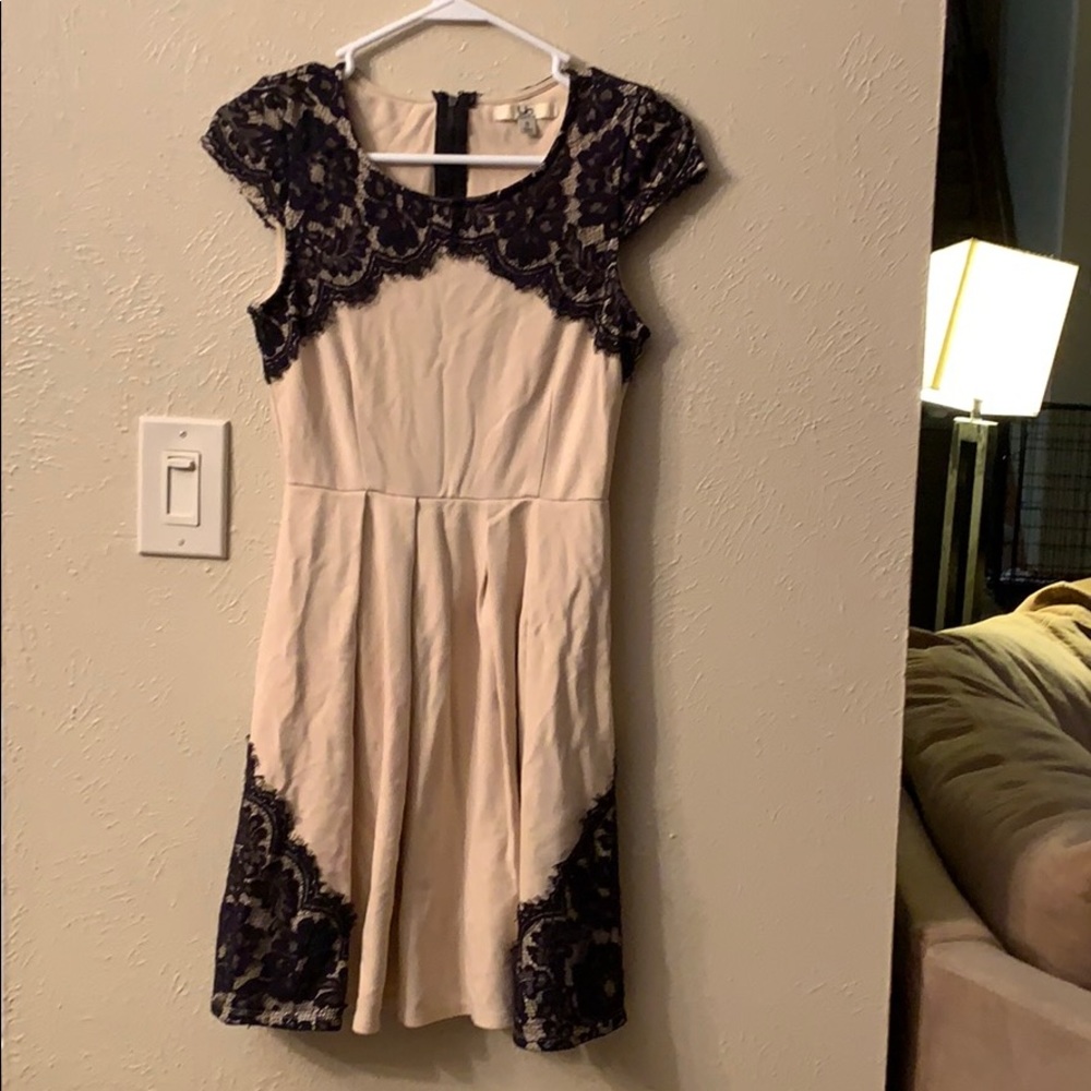 Ya Los Angeles Dress size Small
